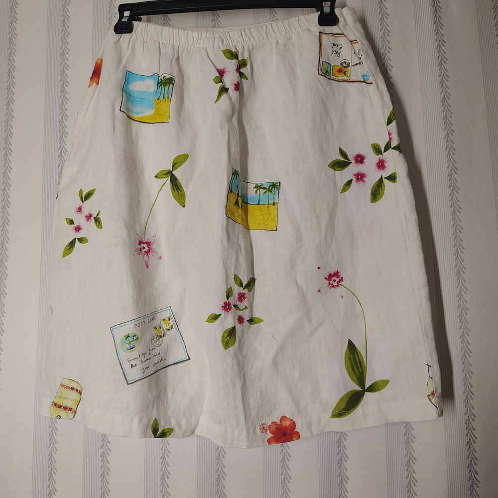Hot Cotton White Skirt with Tropical Print - Picture 3 of 3